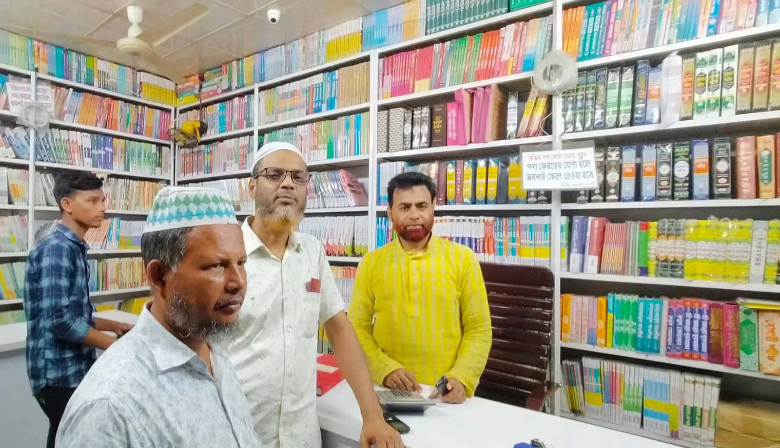 গুরুদাসপুরে শিক্ষা উপকরণে মুল্যবৃদ্ধি শিক্ষার্থীদের ঝড়ে পড়ার শঙ্কা