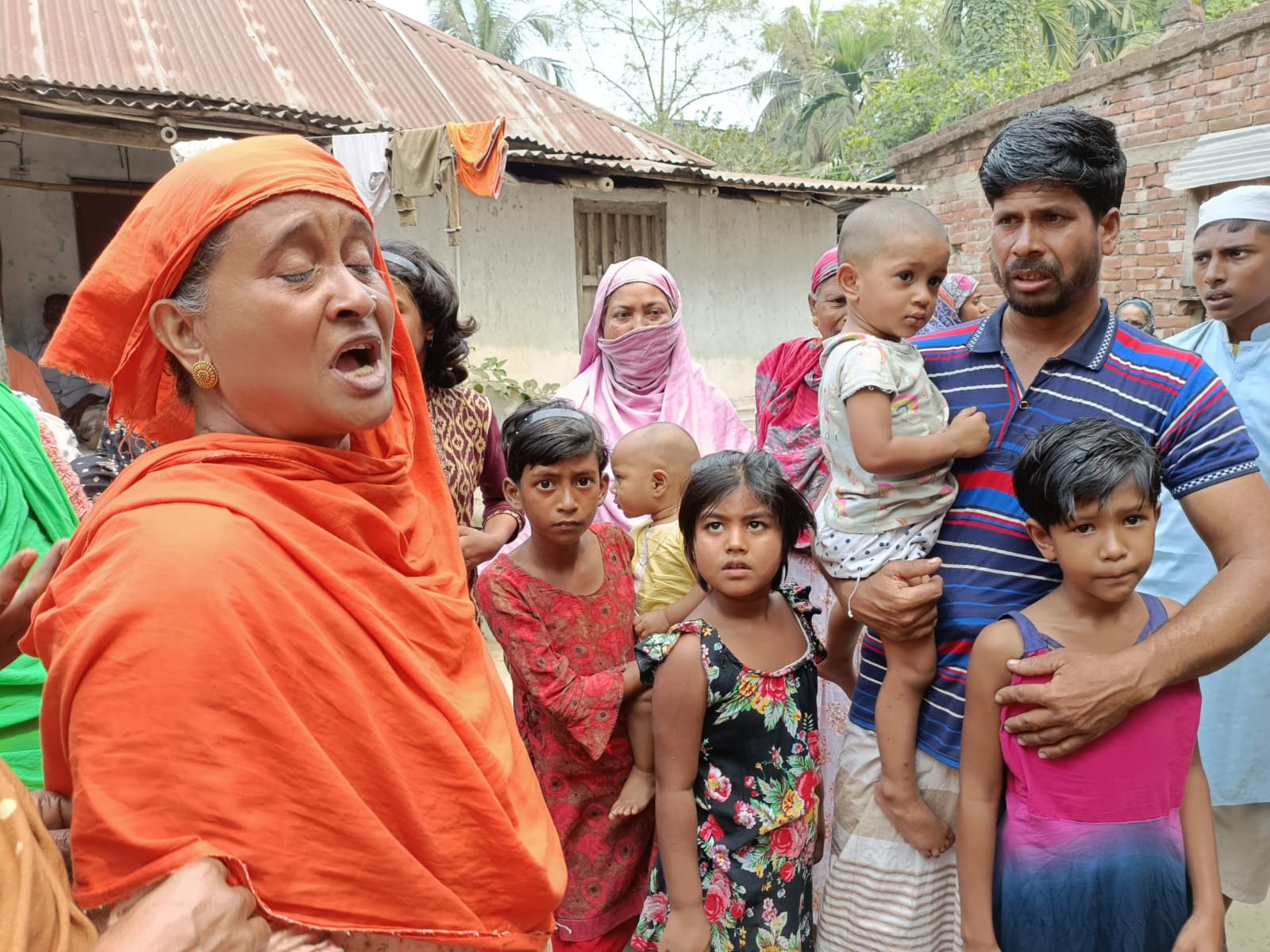 গুরুদাসপুরে পুর্ববিরোধে যুবক খুন,দুইজন আটক