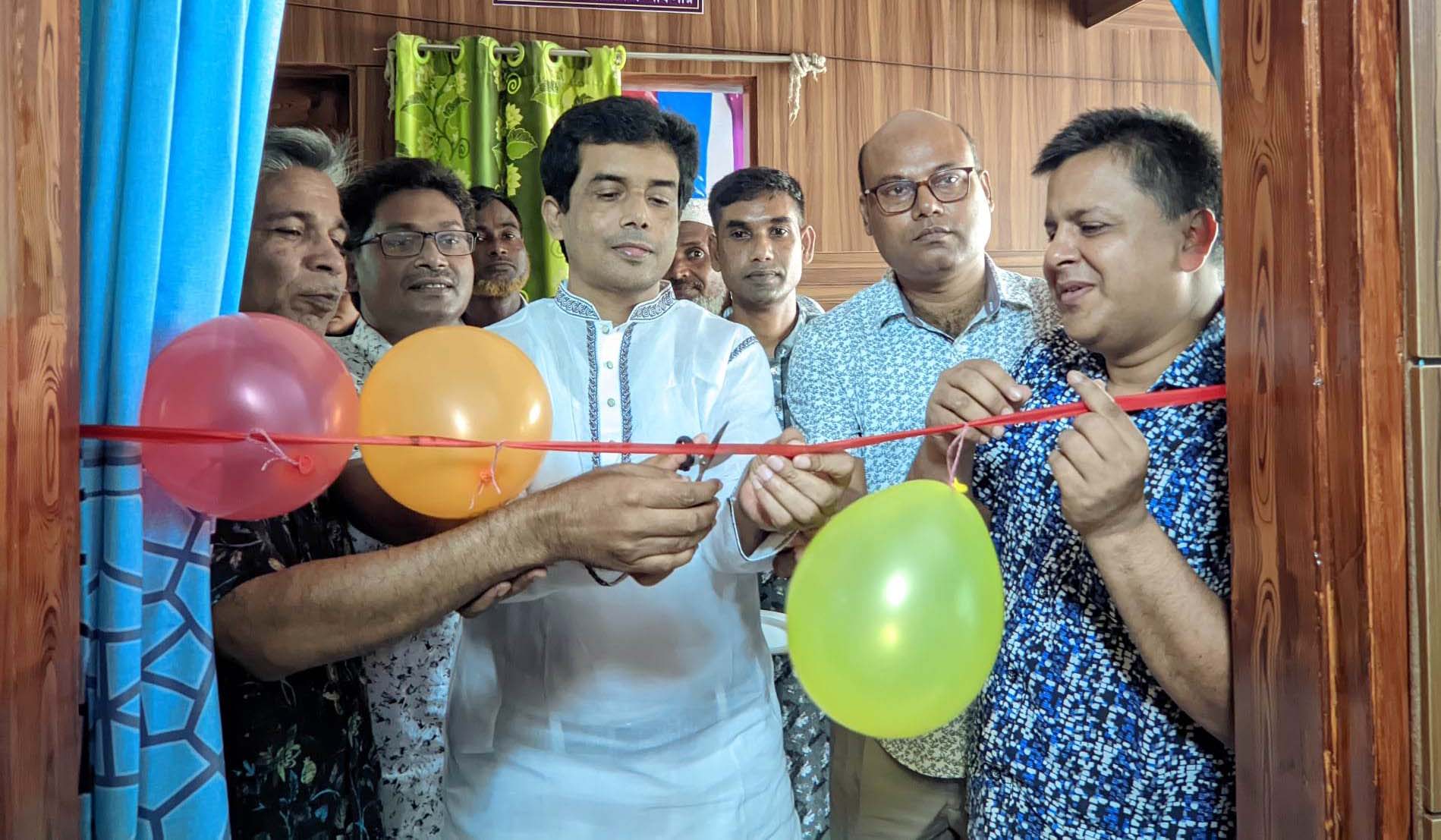 গুরুদাসপুর সরকারী হাসপাতালে প্রবীণ স্বাস্থ্যসেবা কর্নার উদ্বোধন