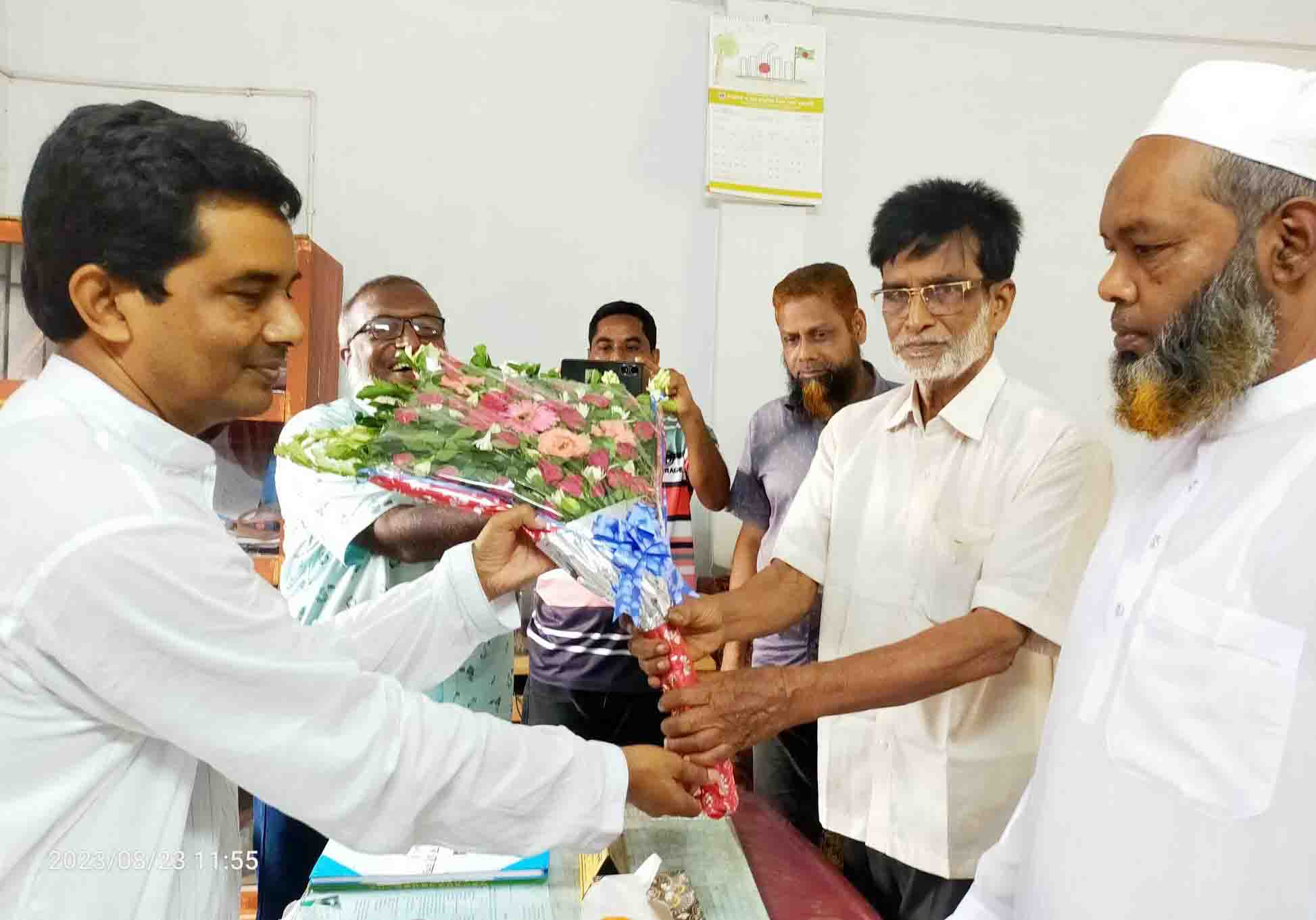 চাঁচকৈড় নাজিম উদ্দিন স্কুল এ্যান্ড কলেজের ম্যানেজিং কমিটির অভিষেক