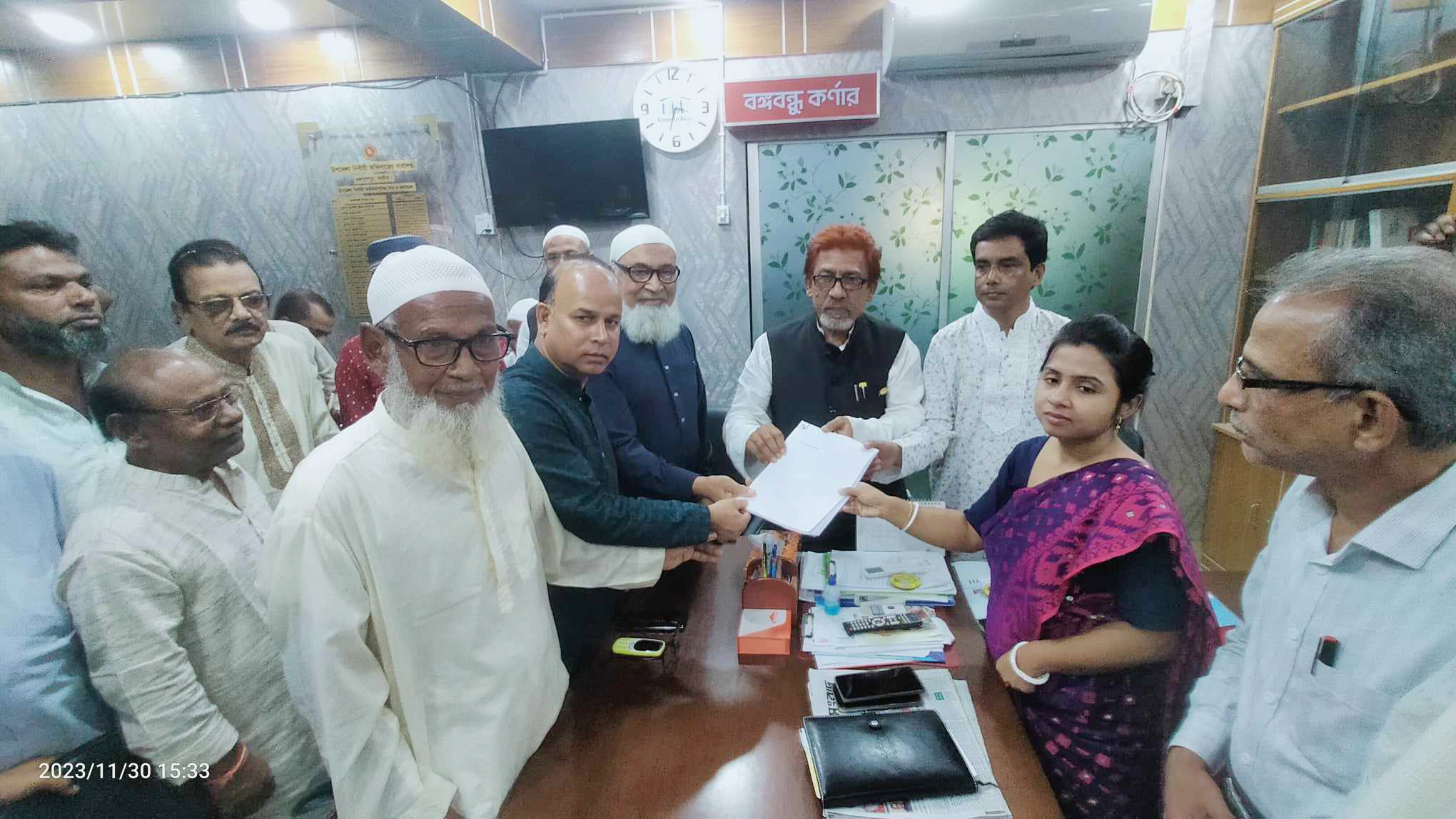 গুরুদাসপুরে দুই বড়াইগ্রামে সাত এমপি প্রার্থীর মনোনয়ন জমা