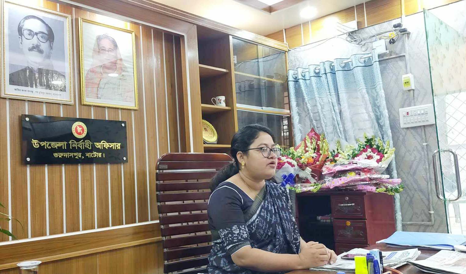 গুরুদাসপুরে সাংবাদিকদের সাথে ইউএনও’র মতবিনিময়