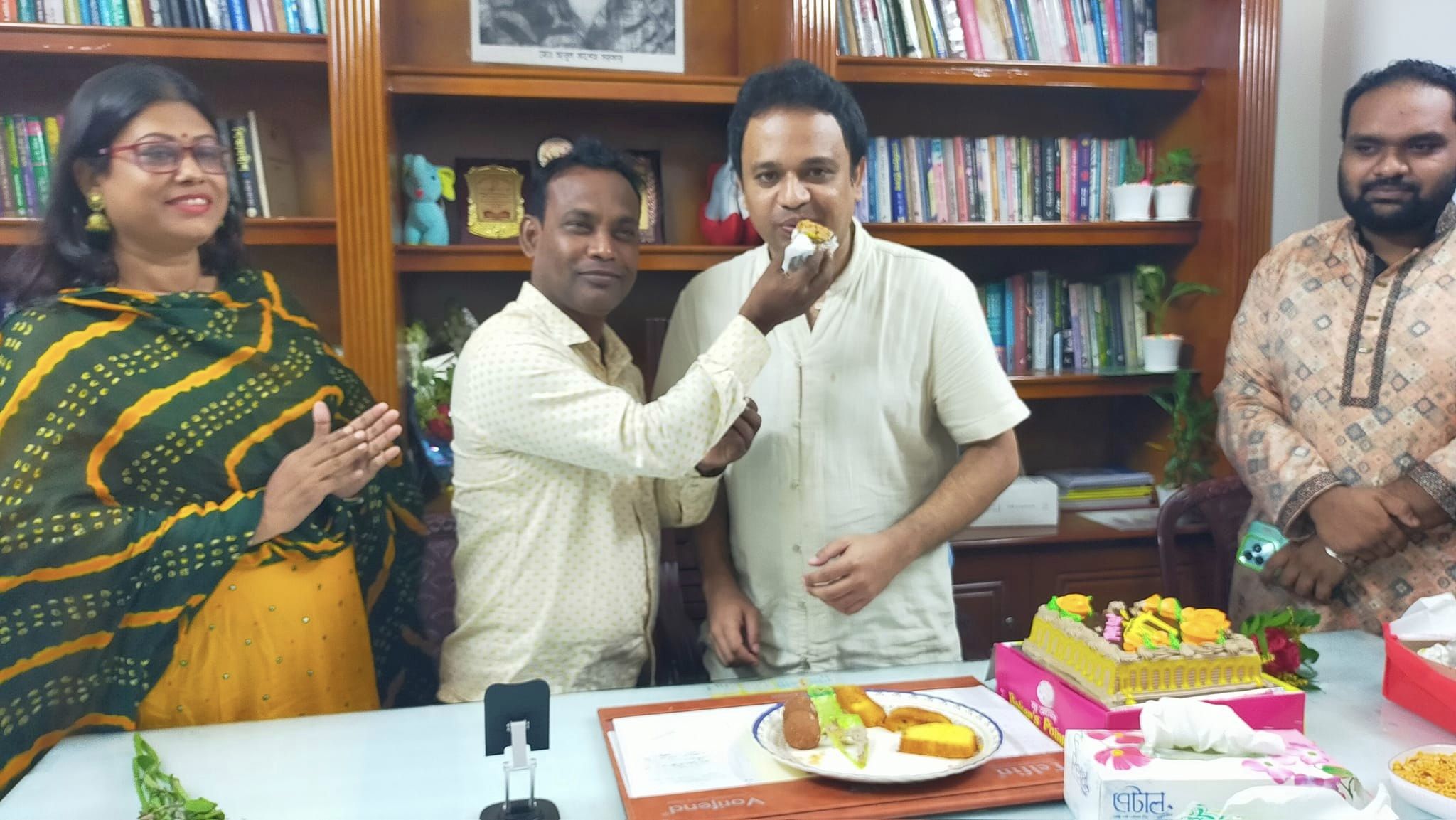 গুরুদাসপুর বার্তার আইন উপদেষ্টা সোহেলের জন্মদিন পালিত