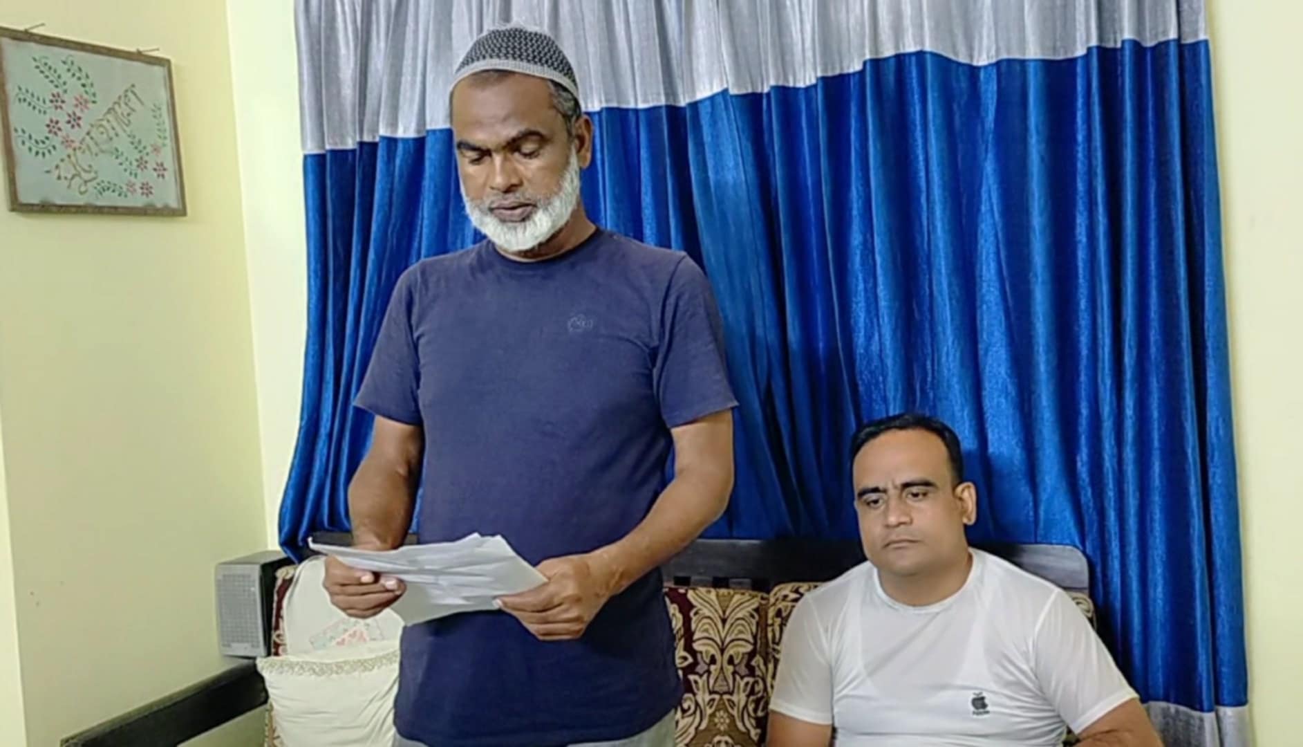 গুরুদাসপুরে ক্লিনিক কর্তৃপক্ষের সংবাদ সম্মেলন