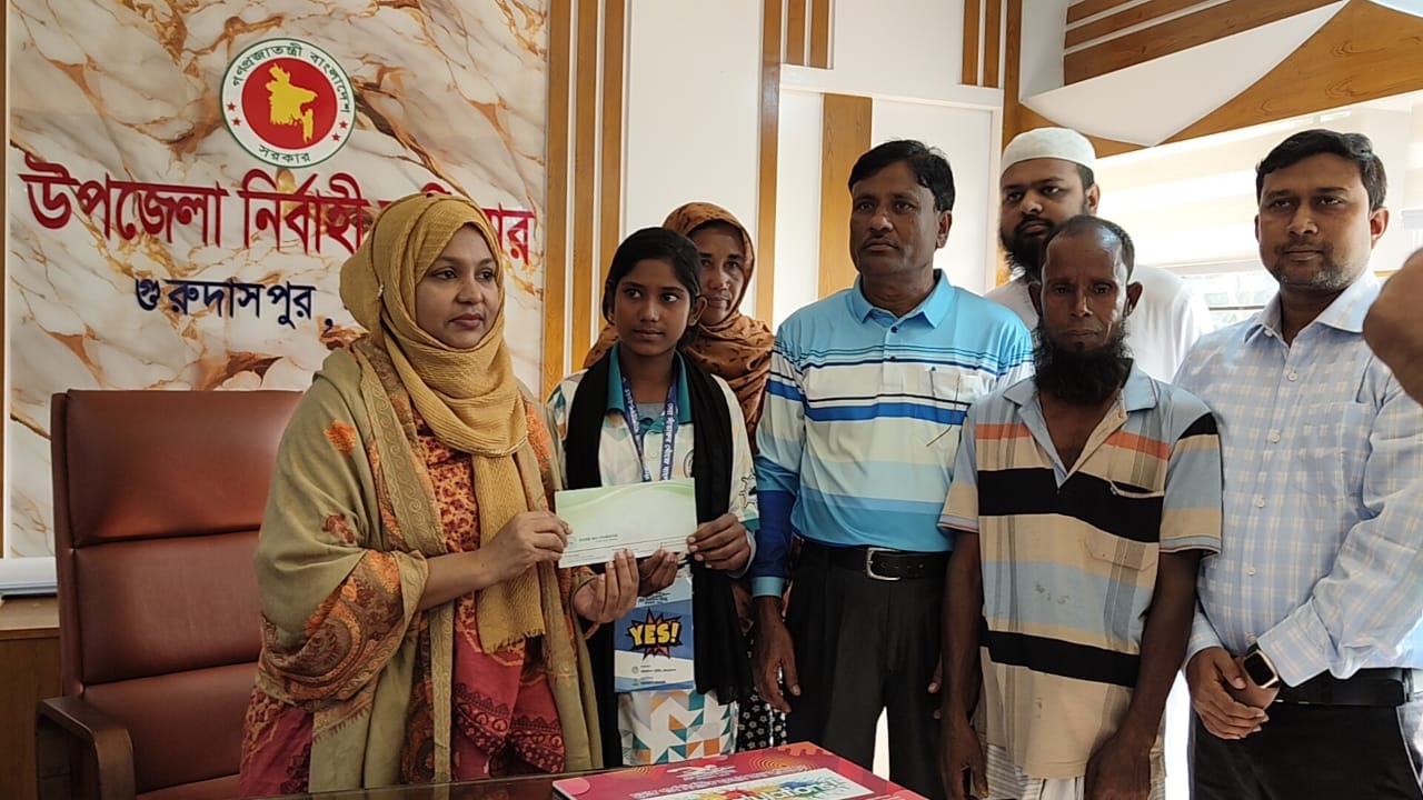 গুরুদাসপুরে কৃতি ক্ষুদে ক্রীড়াবিদের পাশে রাশিদ-নিলু ফাউন্ডেশন