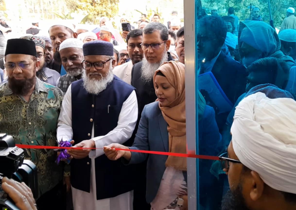 গুরুদাসপুরে মডেল মসজিদ উদ্বোধন করলেন ধর্ম উপদেষ্টা