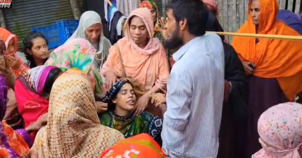 গুরুদাসপুরে পানিতে ডুবে দুই শিশুর মৃত্যু
