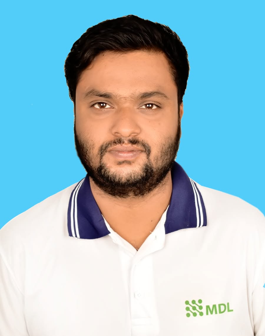 ক্যান্সার আক্রান্ত সাংবাদিক পুত্রের বাঁচার আকুতি